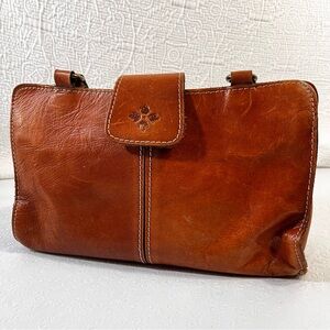 Patricia Nash Rienzo Tan Leather Shoulder Bag Heritage Signature Classic Purse